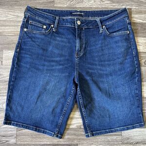 Calvin Klein Denim Shorts Womens Size 16 Dark Wash Pockets Zipper Fly